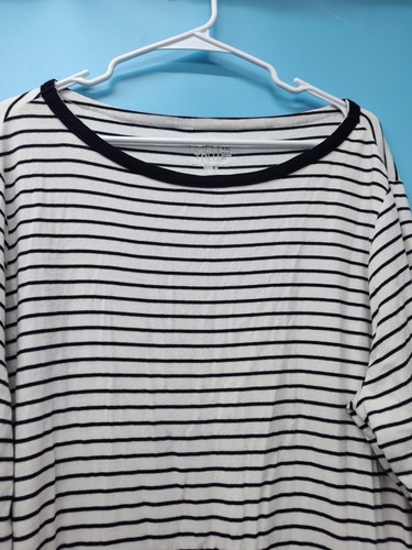Time And Tru Long Sleeve Shirt Women’s 2XL Black White Stripe - Picture 2 of 6