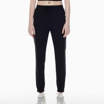 Aritzia TnAction Size Small TnaMOVE Speed Joggers in Black