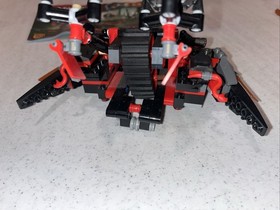 LEGO NINJAGO: Vermillion Invader (70624) Incomplete