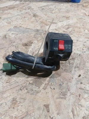 COMMODO GAUCHE GPZ 500 Années 1987/1993 - Photo 1/3