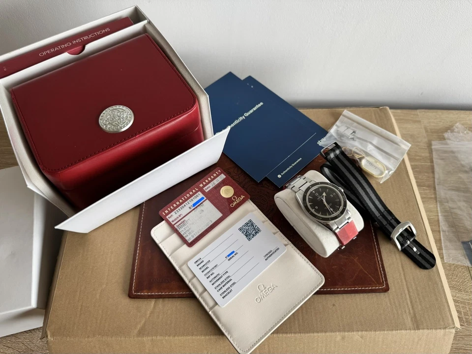 OMEGA Seamaster 300 Watch  233.30.41.21.01.001 Box & Papers 2017 Serviced, photo 2 of 5