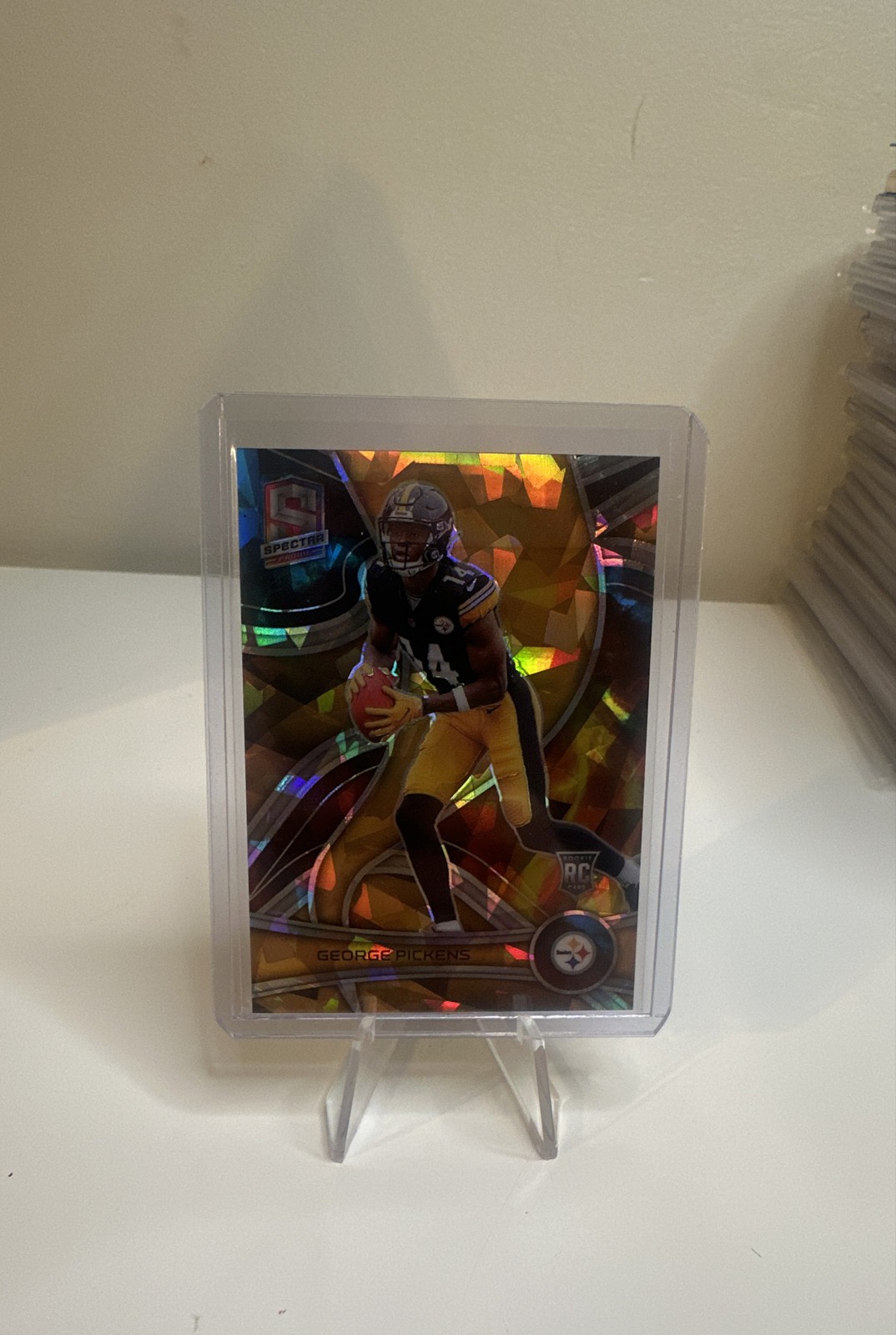 2022 Panini Spectra - Rookies George Pickens #152 Astral Prizm /40 (RC)