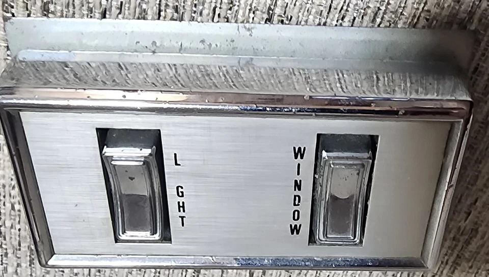 RARO 1968 Cougar XR7-G consola caja de interruptores luces antiniebla/techo Lincoln Continental Foto 4 de 4