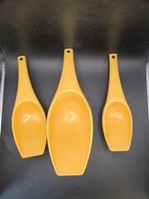 Vintage Foley Harvest Gold Plastic Measuring Scoops Set of 3 1/4 1/3 1 Cup MCM