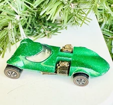 Hot Wheels Redline 1968 Twin Mill US Green Original Complete Casting