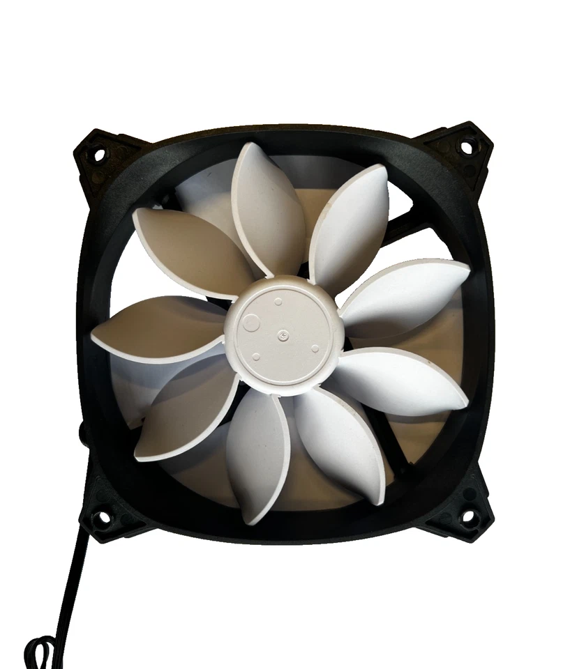 Antec PF12 Series 120mm Silent Gehäuselüfter - 30.5 CFM, 21.5 dBA, 1000 RPM, 3-Pin