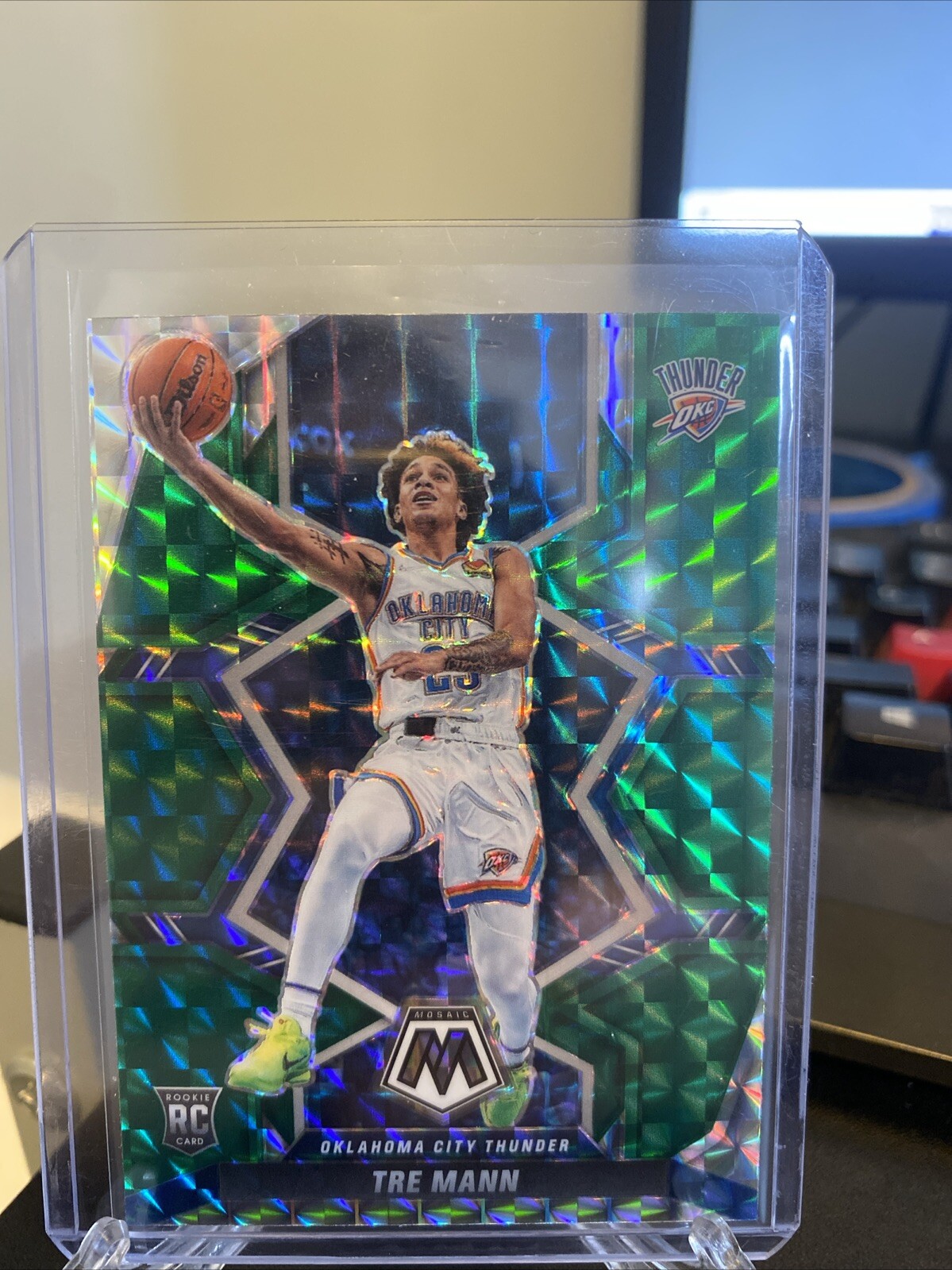 2021-22 Panini Mosaic Rookies Green Mosaic Prizm Tre Mann #212 Rookie RC