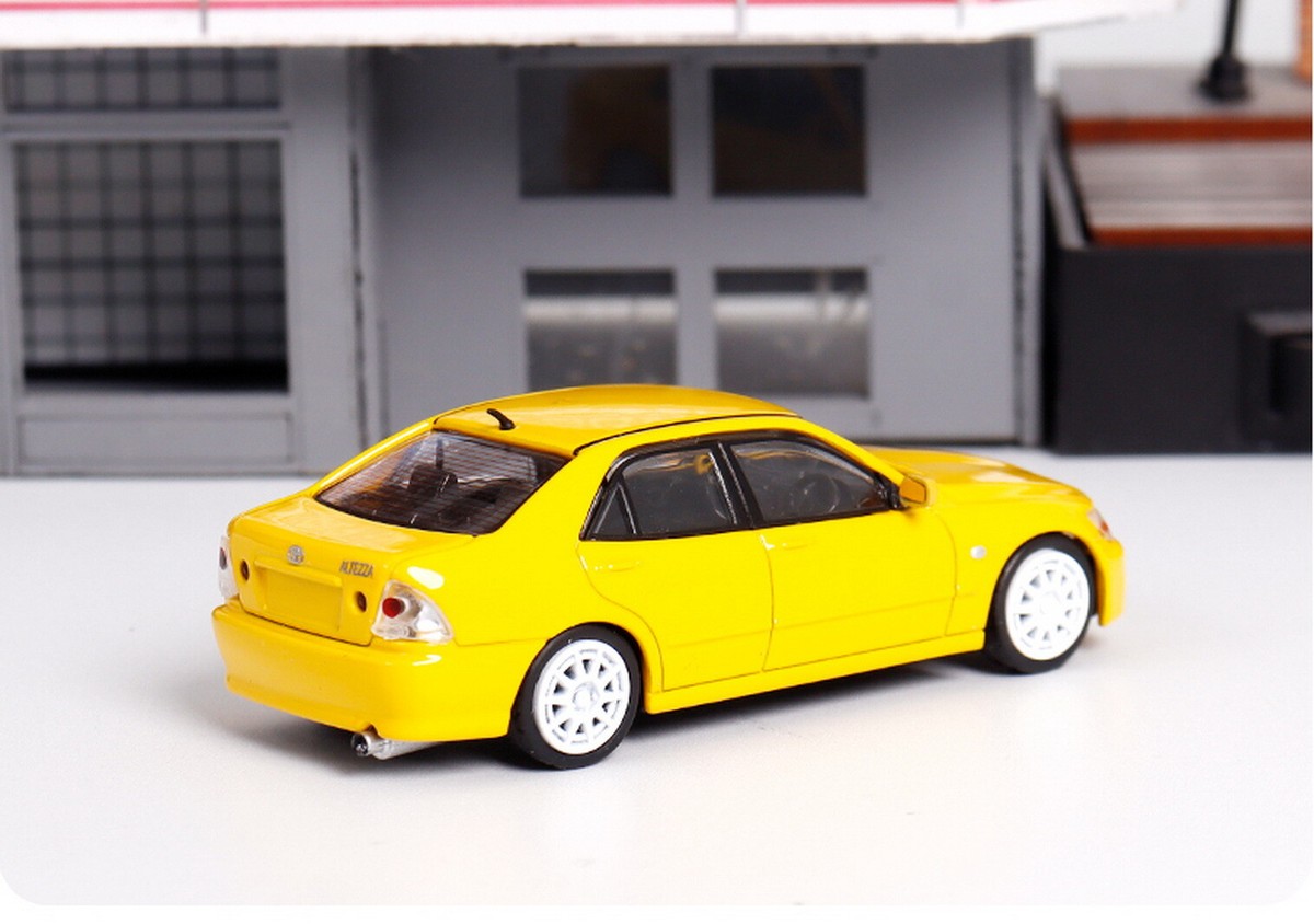 BBS Studio 1/64 Scale Toyota Altezza RS200 Yellow Diecast