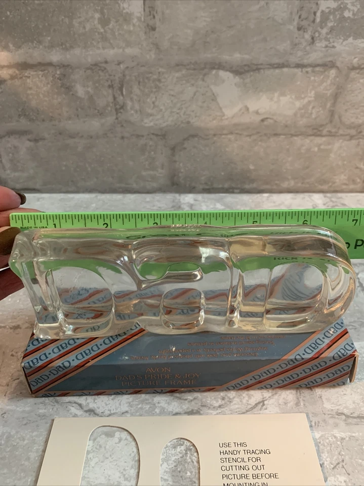 NEW Vintage 1982 Avon DAD PRIDE & JOY Fostoria Glass Picture Frame Paper Weight - Image 3 of 4