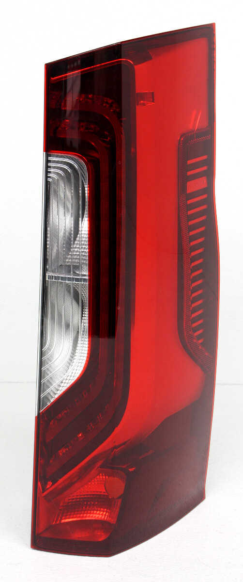 OEM Mercedes-Benz Sprinter Right Tail Lamp 910-820-55-00