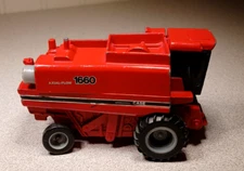 ERTL CASE 1660 AXIAL FLOW COMBINE DIECAST FARM TOY 1/64