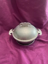 Vintage Guardian Service Cast Aluminum 8" Dutch Oven Casserole Roaster W/Lid