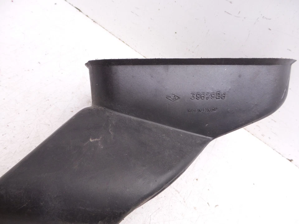 Conducto de ventilación del tablero de instrumentos Camaro 70-81 solo para calor original GM 3967928 3967927 Foto 4 de 4