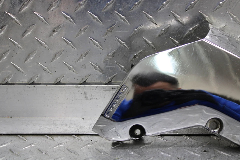 Cubierta de piñón Suzuki Intruder 750 vs750GLP 1989 11361-38A50 Foto 2 de 4