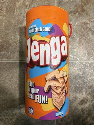 Hasbro 53557 Jenga The Classic Brick Game