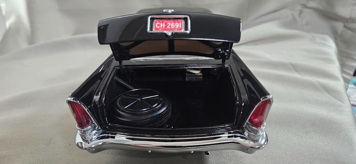 ミニカー ERTL Collectibles 1/18 1957 Chrysler300C Ertl Collectibles 1957 Chrysler 300C 1:18 Scale Die Cast | eBay