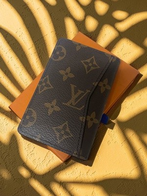 LV Louis Vuitton Pocket Organizer Wallet Cards Monogram Eclipse Brown with Box
