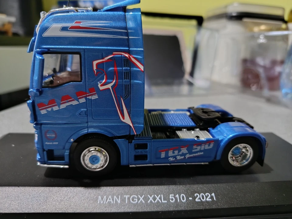 Modellino Motrice Truck scala 1/43 - Immagine 2 di 4