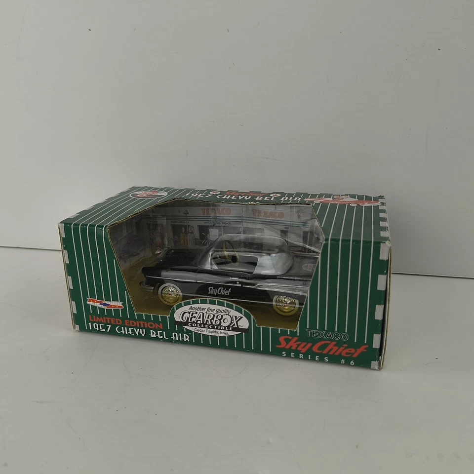 Texaco Sky Chief 1957 Chevy Bel Air Gearbox Collection Limited Edition - Image 2 of 4