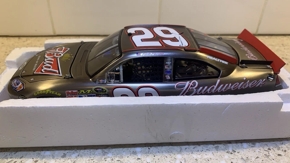 Kevin Harvick #29 Budweiser 11 Metal Cepillado Impala 1:24 ARC Platino 1 de 233 Foto 3 de 4