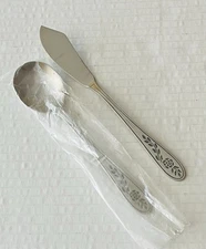 Stanley Roberts Rogers Stainless Korea Floral Trellis Sugar Spoon & Butter Knife