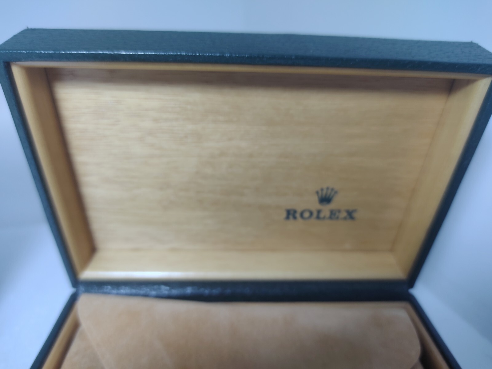 Picture 3 of 19