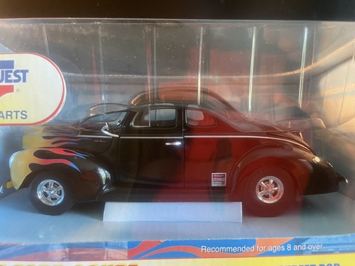 40 Ford Coupe 1:24 Scale Die-Cast Car 4th in a Series Car Quest First Gear! NIB! - Picture 2 of 13