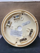 Cerberus Pyrotronics DB-3SC Base For Smoke Detector 
