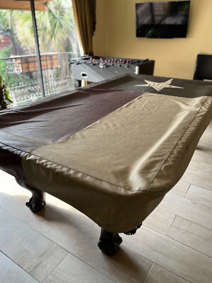 Brunswick Billiards Pool table + Heritage Wall Rack + Texas Cover