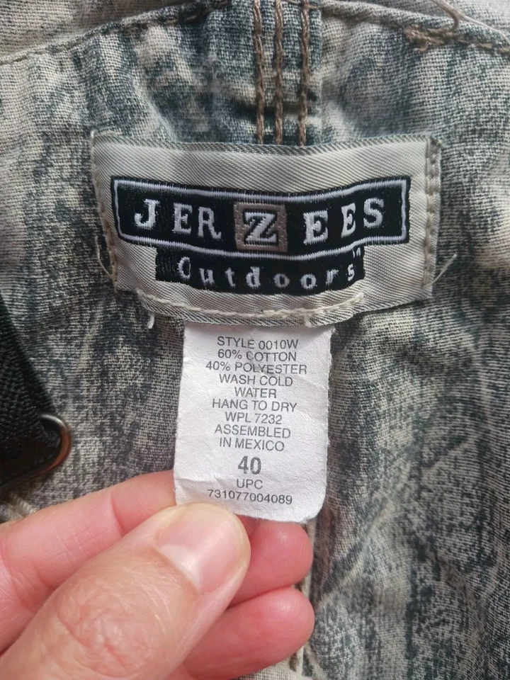 Mono camuflado de colección Jerzees al aire libre baberos talla 40 roble musgo ropa de trabajo de caza Foto 3 de 4