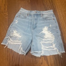 NEW American Eagle Light Wash Denim Relaxed Mom Short Women Size 0