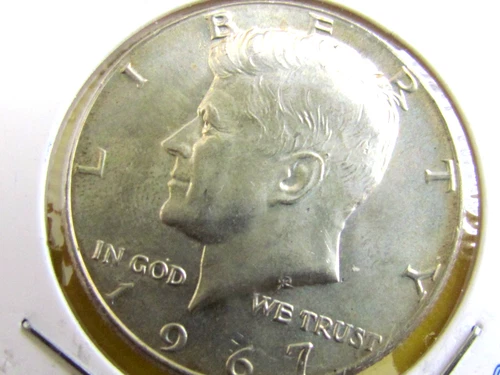 1967 P Kennedy Half Dollar, 40% Silver, Cieculated AU  #wp9