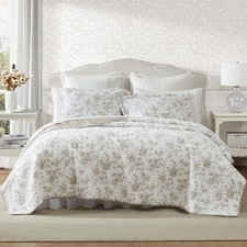 - King Quilt Set, Reversible Floral Cotton Bedding with Matching Shams, Mediu...