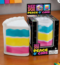 ULTRA RARE NEEDOH  Peace O  Cake Limited Edition Sensory Squeeze Toy GY