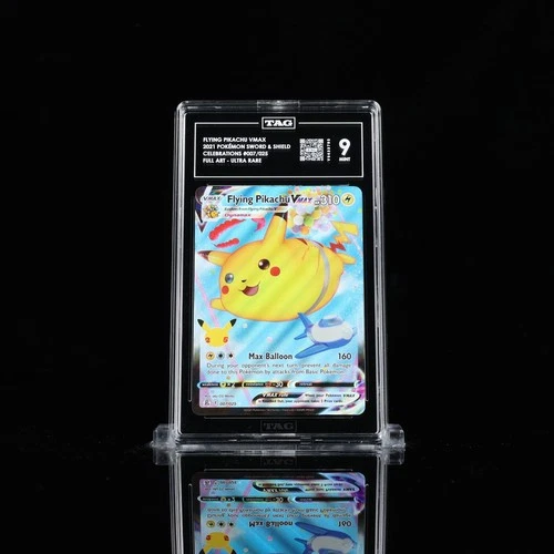 TAG 9 - Flying Pikachu VMAX 007/025 Celebrations Holo
