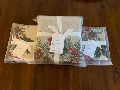 Pottery Barn / Christmas Holly Berry Wreath Duvet FULL/QUEEN & 2 STANDARD SHAMS