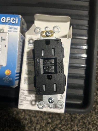 6 X ELEGRP GFCI Outlet - 15 Amps - AGR15T - Black - New - Picture 1 of 3