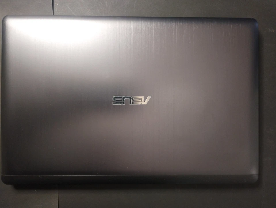 Asus S200E PC Notebook  11.6" Touchscreen Webcam WiFi Bluetooth Win 8 Leggere! - Immagine 3 di 4