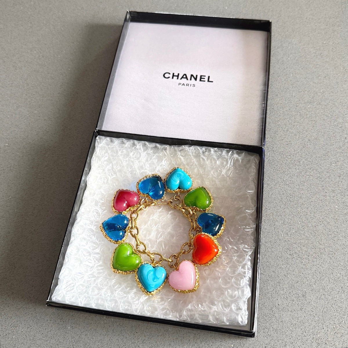 CHANEL Rarest Vintage 1993 Gripoix Glass Heart Charm Bracelet | eBay