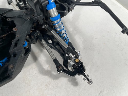 Axial Yeti Score 380 1/10 4x4 RC Rock Racer Roller Slider Chassis, See Images - Picture 11 of 17