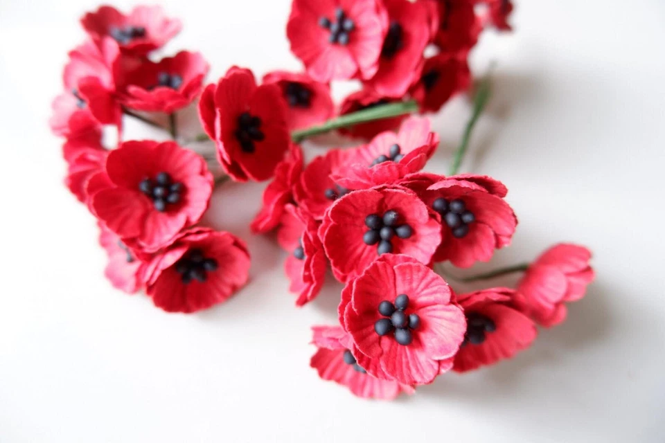 Mini amapolas flores de papel para decoración hogar Tamaño: 30 mm/2500 piezas. Foto 2 de 4