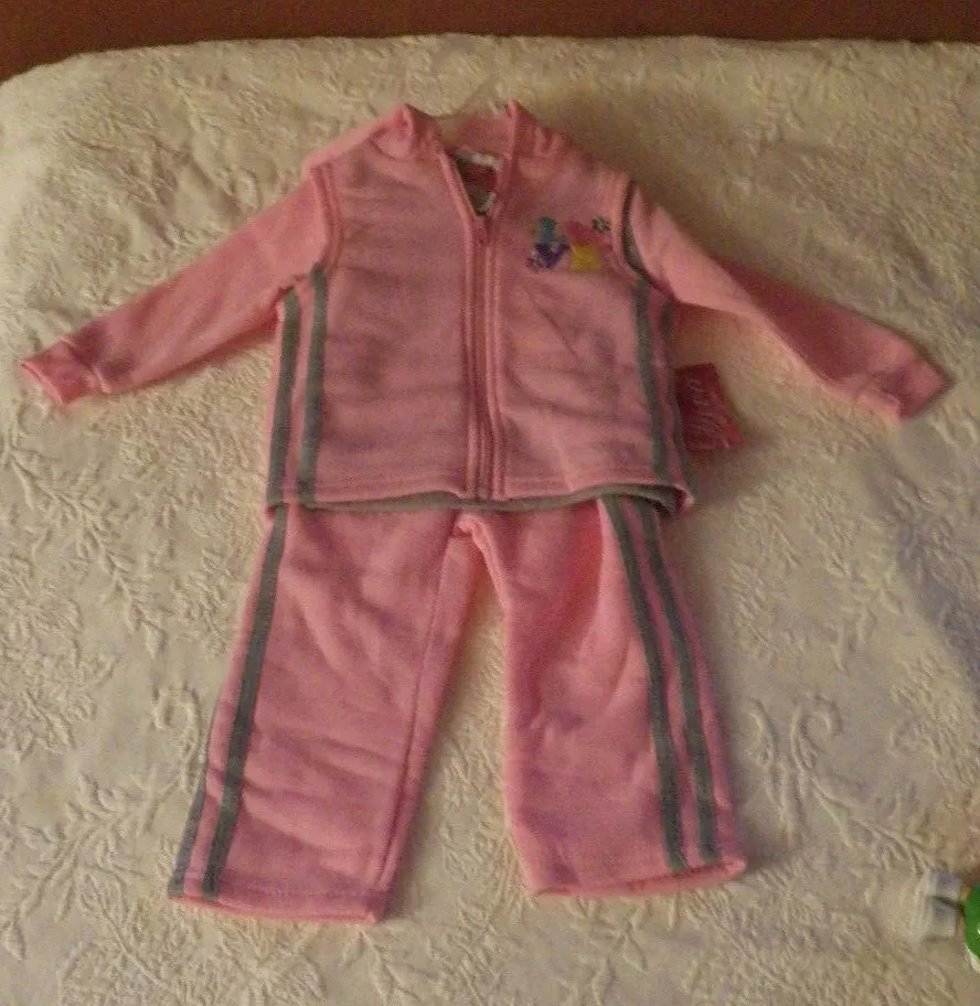 Love pink sweatsuit sale