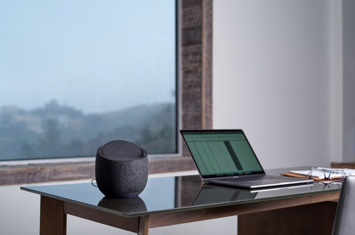 Belkin SoundForm Elite Hi-Fi Smart Speaker + Wireless