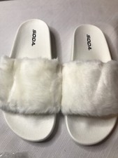 Soda Slipper/Slides Faux Fur White New in Package Size 8 Brand New