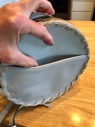 AIMEE KESTENBERG GRAY LEATHER CROSSBODY ROUND CANTEEN BAG - Picture 4 of 6