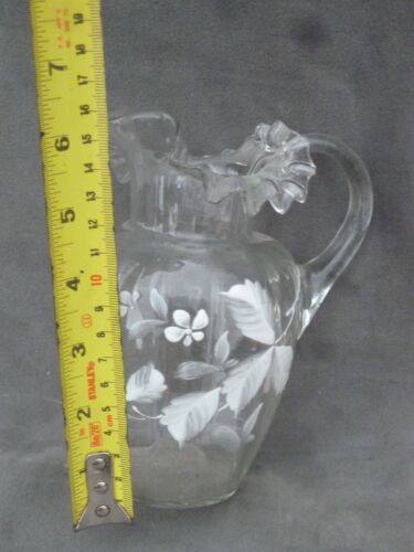 LOVELY ANTIQUE VICTORIAN MARY GREGORY GLASS JUG FRILLY 1880S ORNATE VASE/ BLOWN - Picture 2 of 9