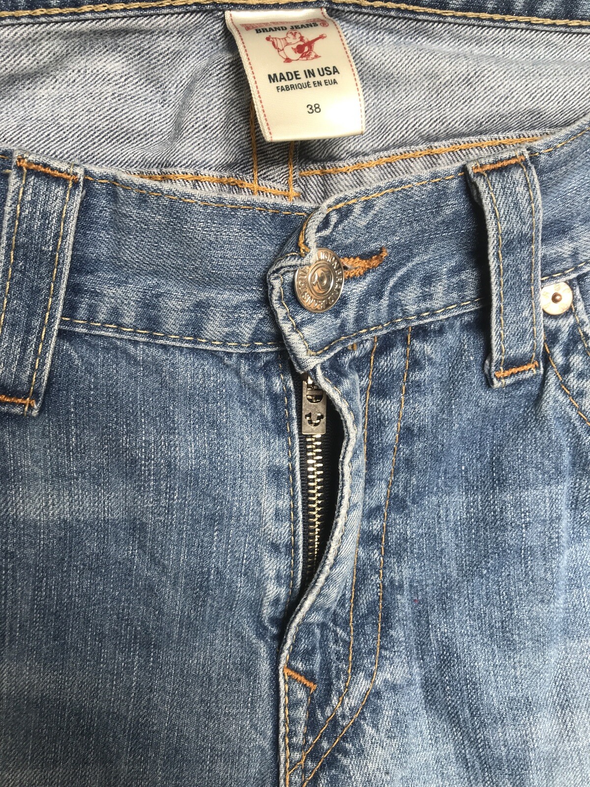 True Religion RN#112790 CA#57414 Gently Used USA Made Preowned 