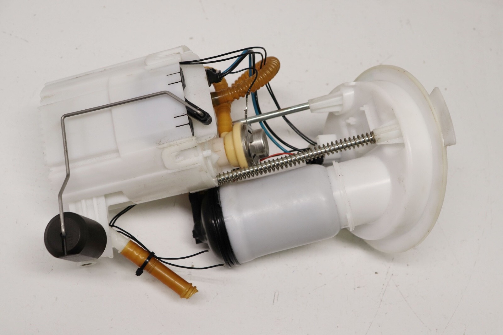 P2009110 20122016 BMW 3 Series Fuel Pump F30 Fuel Pump 2.0L GAS