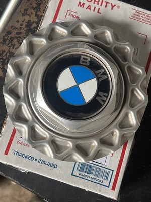 BMW E30 CENTER HUP CAP TRIM FOR 14  ALLOY WHEELS BBS DESIGN 0924038