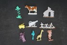 LARGE LOT OF VINTAGE DIME STORE TOYS W BUBBLE GUM MACHINE/CRACKER JACK PRIZES — photo 4